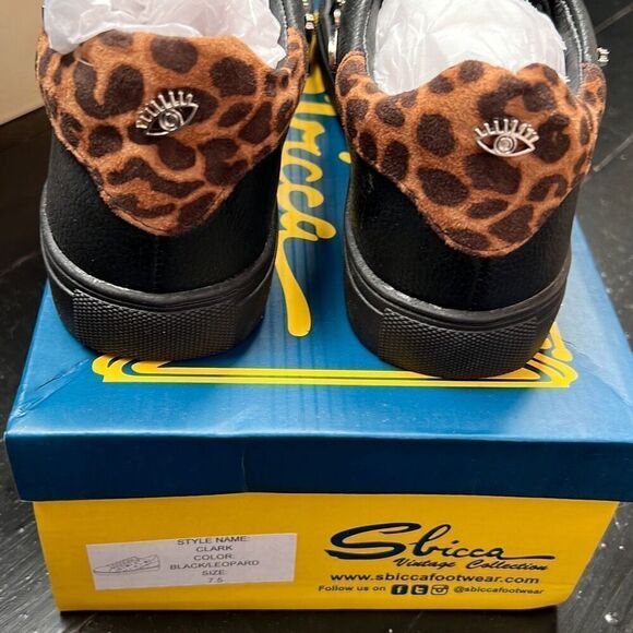 Sbicca Clark Black Leopard Sneakers Embellished w/Stars Moons - Size 7.5 NIB - Picture 7 of 8